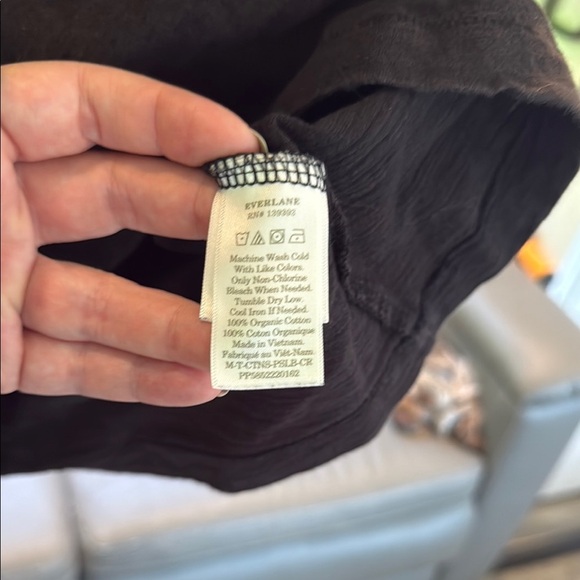 Everlane Black Short Sleeve Tee Casual Essential Medium - Picture 3 of 4